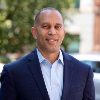 Headshot of Leader Hakeem Jeffries